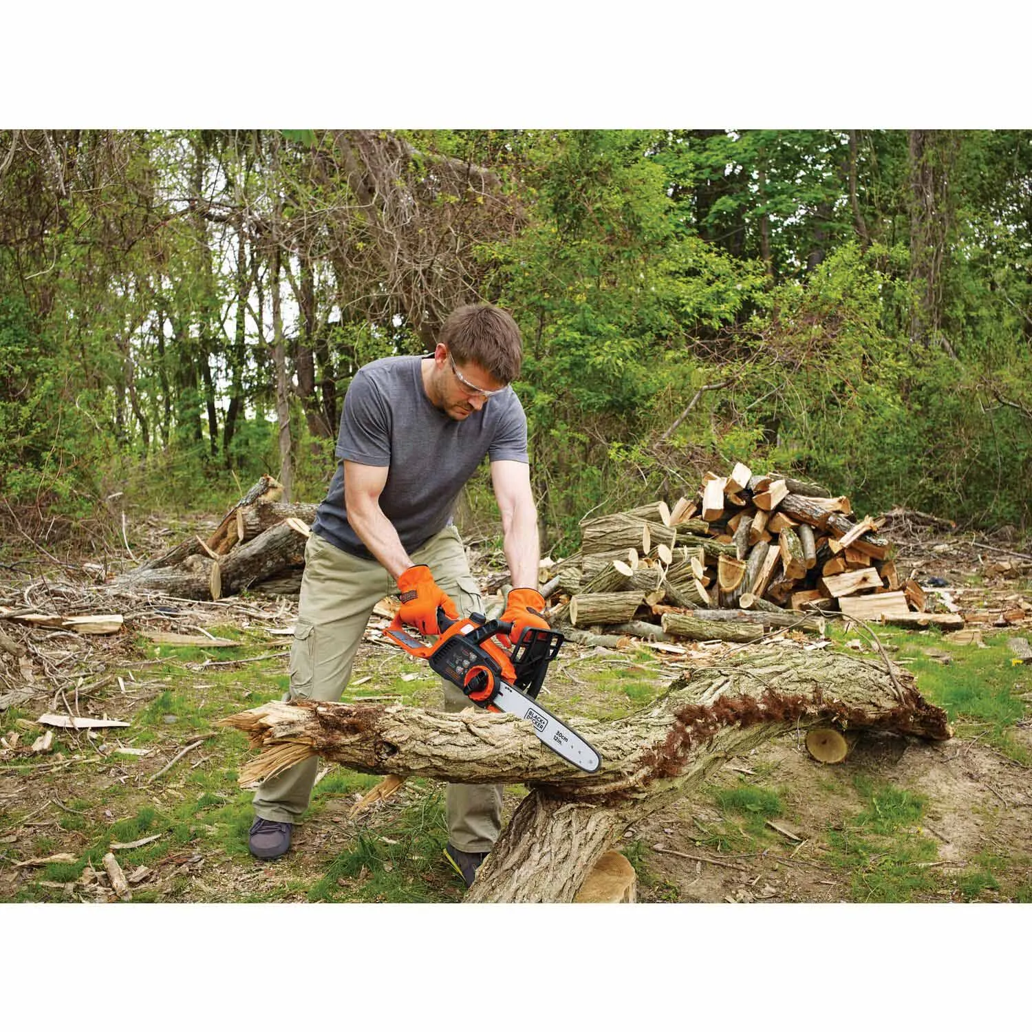 Black & Decker LCS1240 40V MAX* Lithium 12 in. Chainsaw (LCS1240)