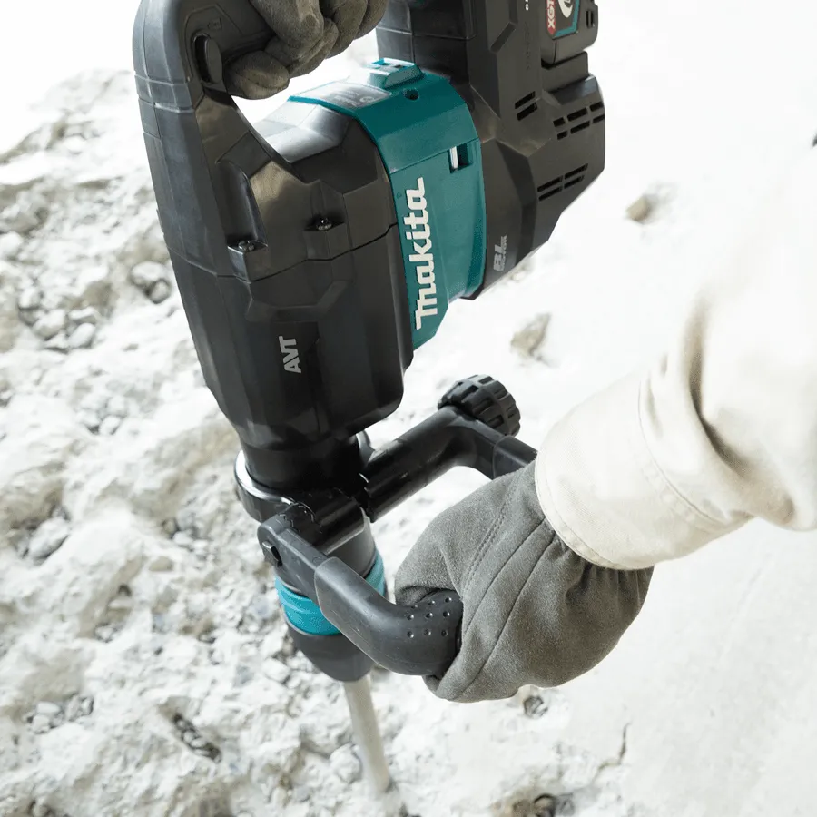 Makita HM001GM202 40V Cordless Demolition Hammer / Chipping Gun  SDS-Max (XGT-Series)