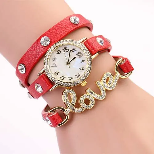 New Arrivals women vintage leather strap watches,set auger LOVE rivet bracelet women dress watches,women wristwatches