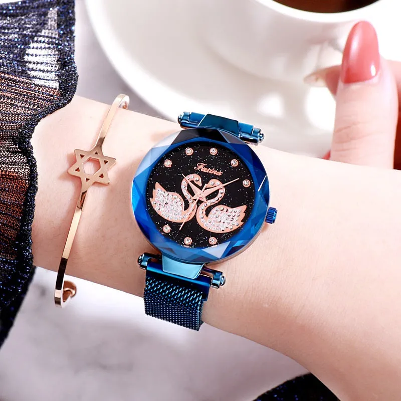 Personality Swan Pattern Women's Watch