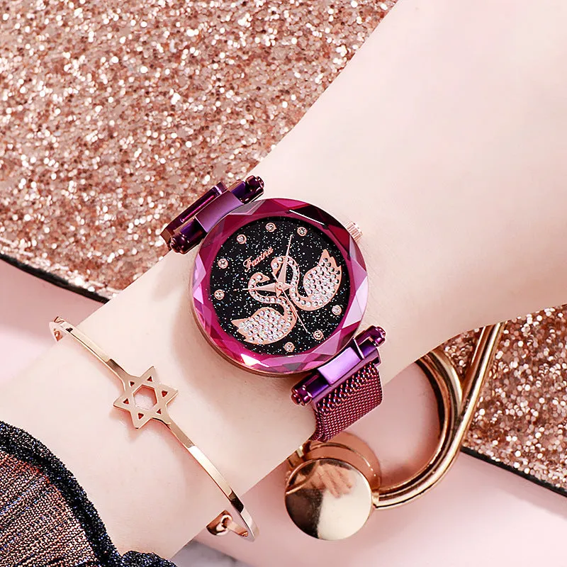 Personality Swan Pattern Women's Watch