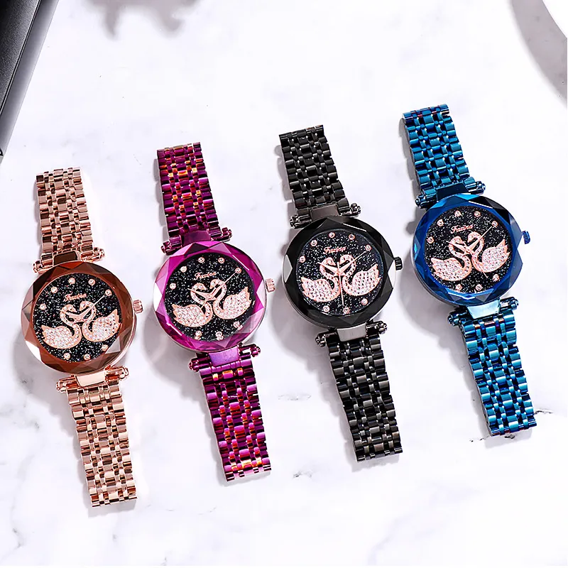 Personality Swan Pattern Women's Watch