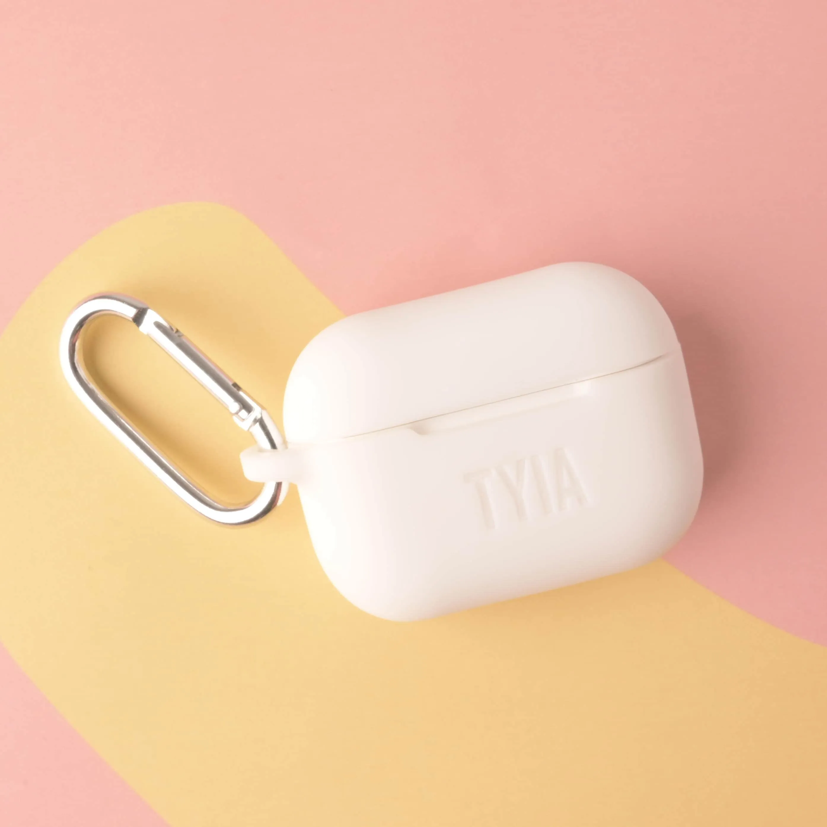 Personalized Silicone AirPods Pro 2 Case with Keychain Clip