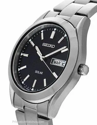 Seiko Solar Mens - Black Dial - Stainless - 10 Month Power Reserve - Day-Date