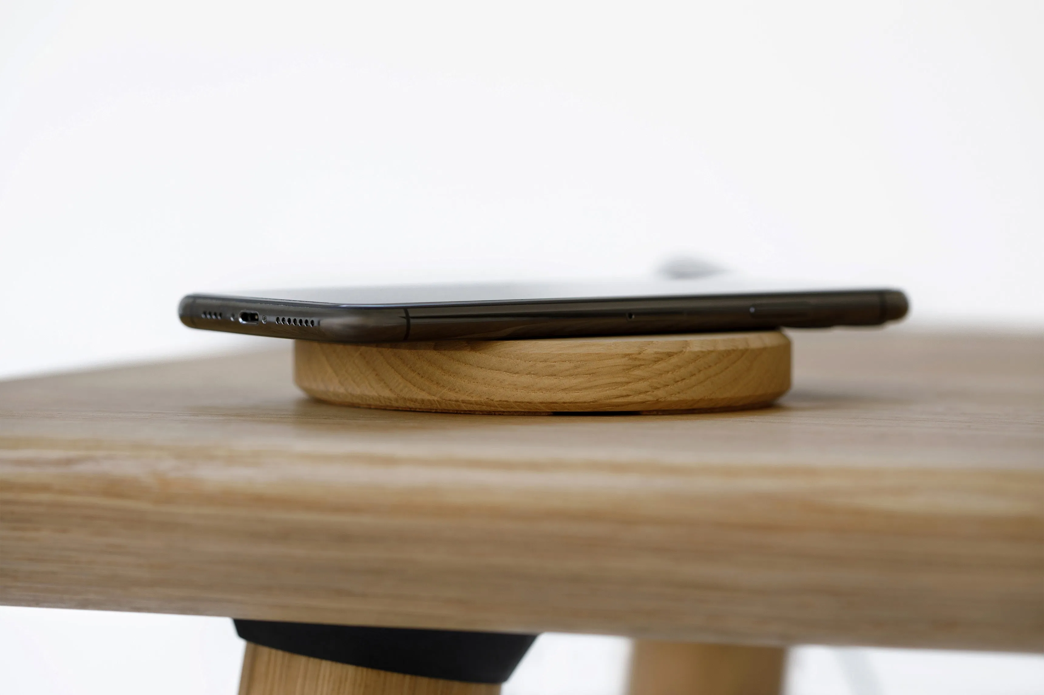 Slim Charging Pad