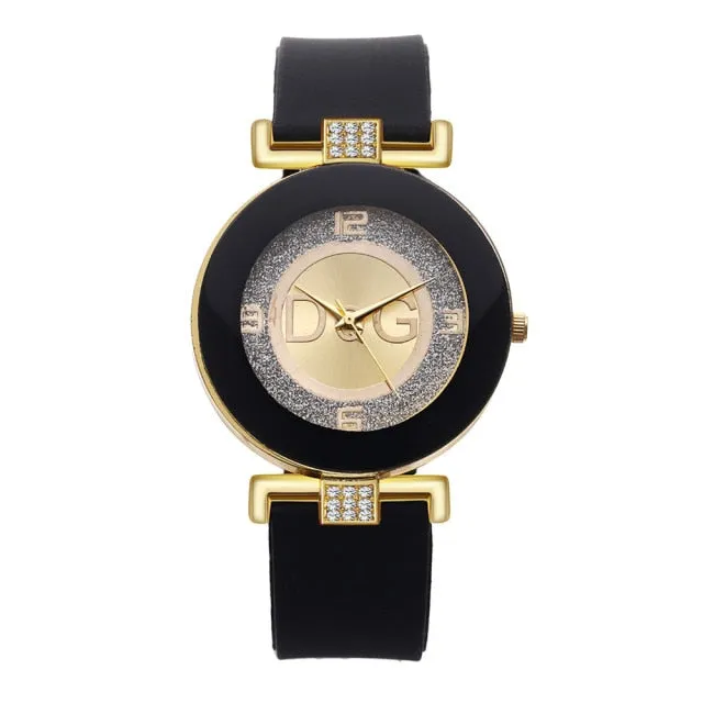 Women's Minimalist Designed Silicone Strap Watch