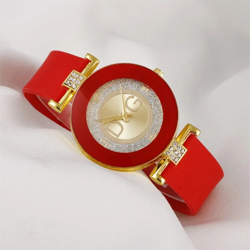 Women's Minimalist Designed Silicone Strap Watch